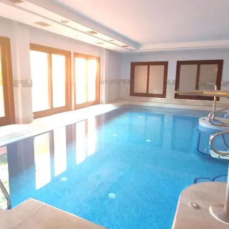 Luxurious Two Bedroom In Mar Azul, شقة إِستيبونا